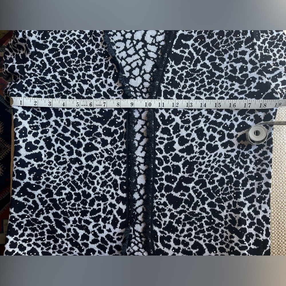 Vintage St. John Evening by Marie Gray leopard print knit cardigan and skirt - Picture 7 of 12